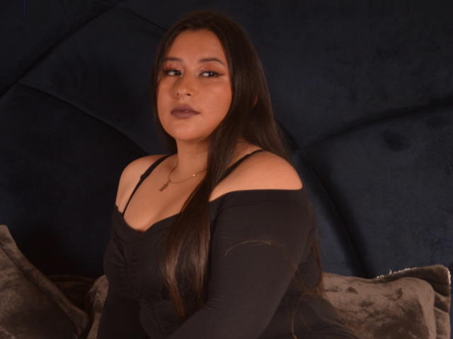 RafaelaGarcia - Live porn &amp; sex cam - 18509202