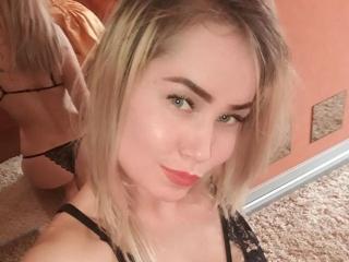 MissKaryna - Live porn &amp; sex cam - 18509262