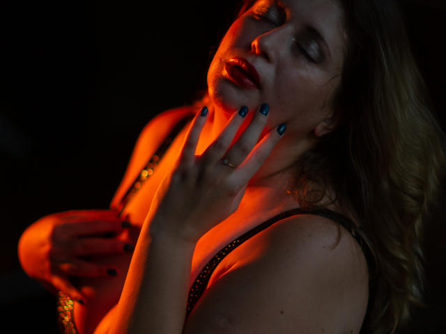 NicoleRise - сексуальная веб-камера в реальном времени - 18509854