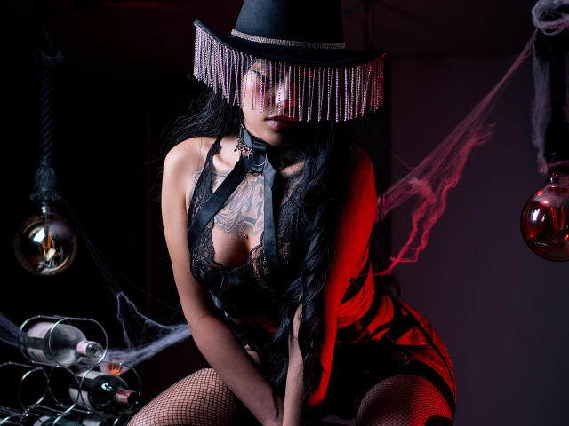 ScarlettCollins - Live porn &amp; sex cam - 18512610