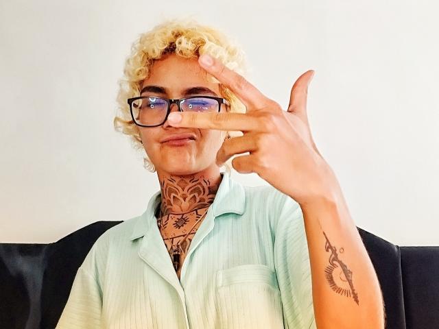 AnaaRoman - Sexe cam en vivo - 18517730