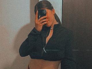 MelanySheldon - Live porn &amp; sex cam - 18518902