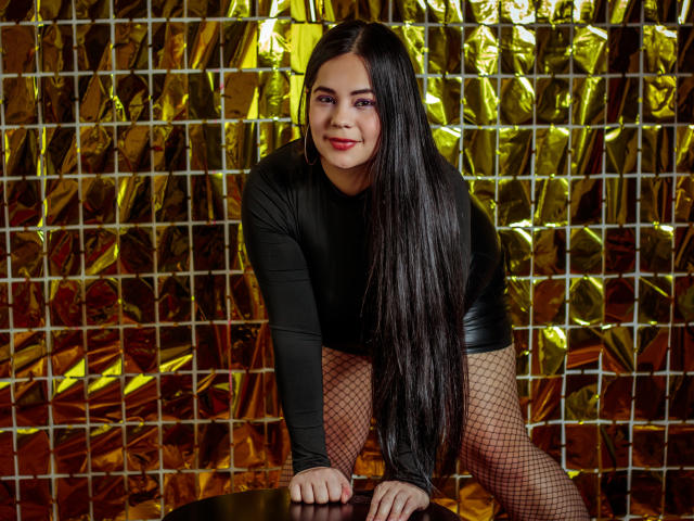 AshleyBiker - сексуальная веб-камера в реальном времени - 18527394