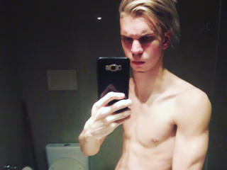 JuliCai - Live porn &amp; sex cam - 18528518