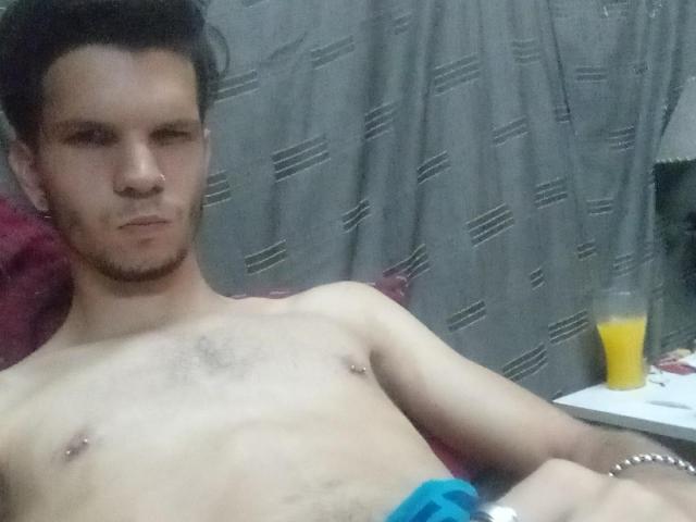 JuliCai - Live porn &amp; sex cam - 18528526