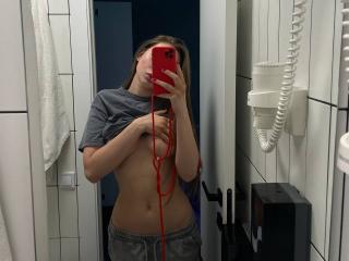 AlikaJeff - Live porn &amp; sex cam - 18529546