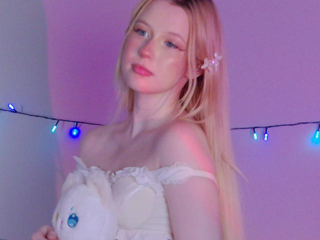 EvaAngelOk - Camera khiêu dâm &amp; quyến rũ trực tiếp - 18529710