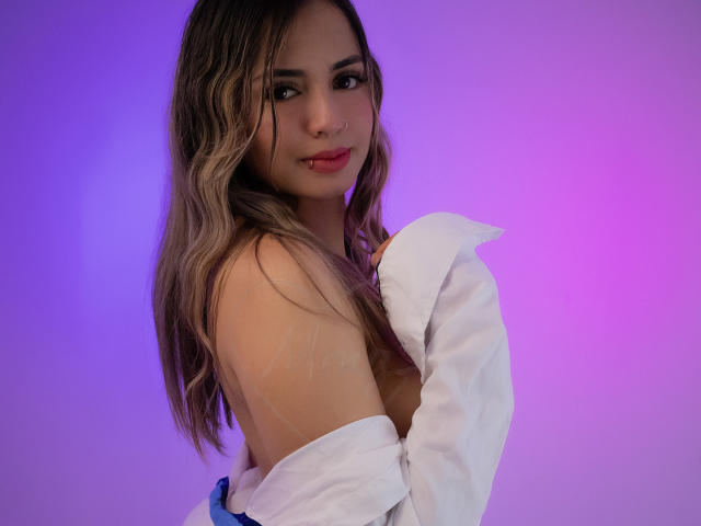 AlexaThoms - Sexe cam en vivo - 18531106