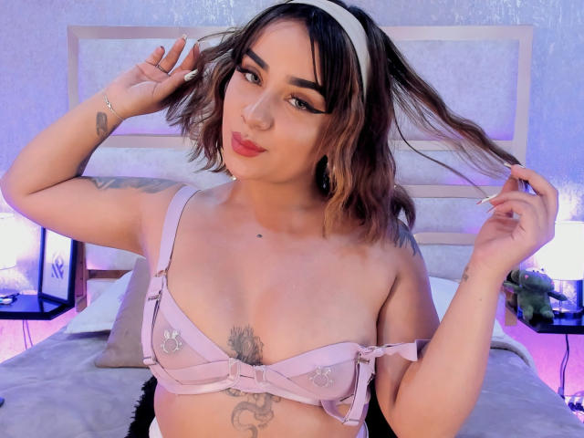 IrinaBrooks - פורנו בשידור חי ומצלמת סקס - 18533162