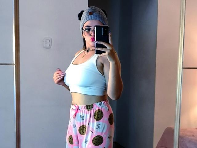 KimSummer - Live Sex Cam - 18546538