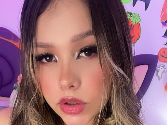 LilaLutz - сексуальная веб-камера в реальном времени - 18547334