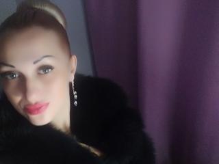 WhiteQueenX - Camera khiêu dâm &amp; quyến rũ trực tiếp - 18550966