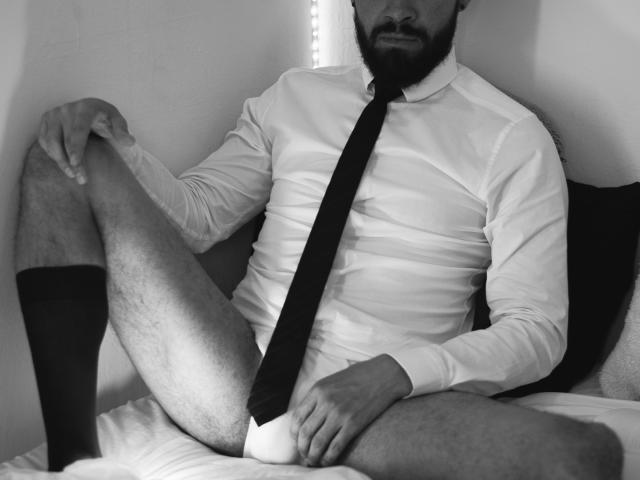 AllenMulish - Live porn &amp; sex cam - 18553958