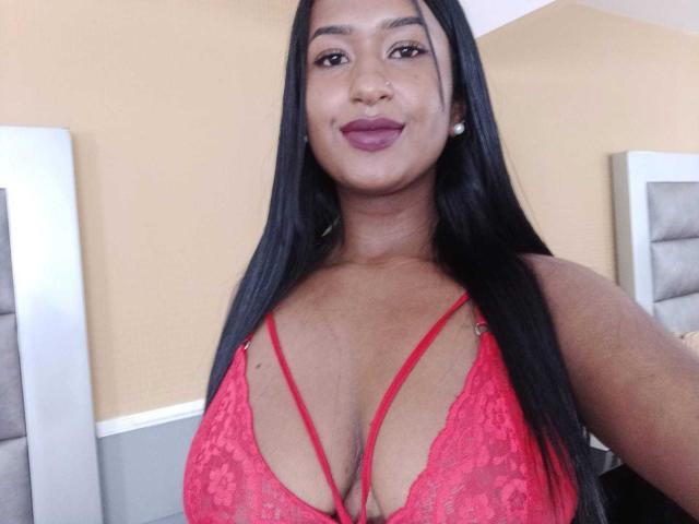 LauriyDubois - Live porn &amp; sex cam - 18554934