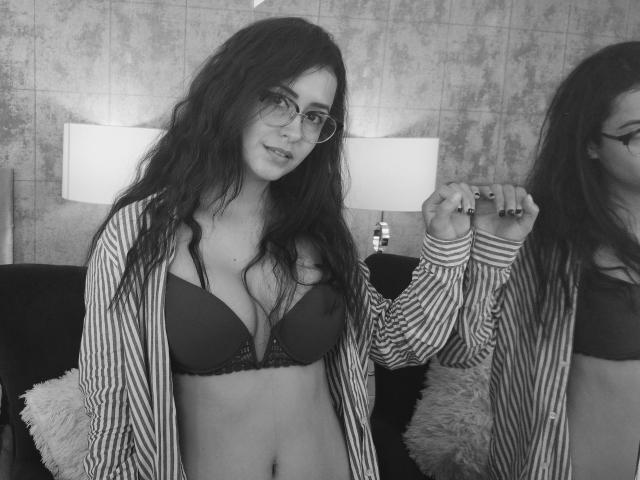 LuisaOsorio - Live porn &amp; sex cam - 18555130