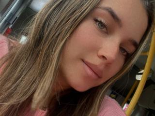 CelesteMitchell - Live porn &amp; sex cam - 18556126