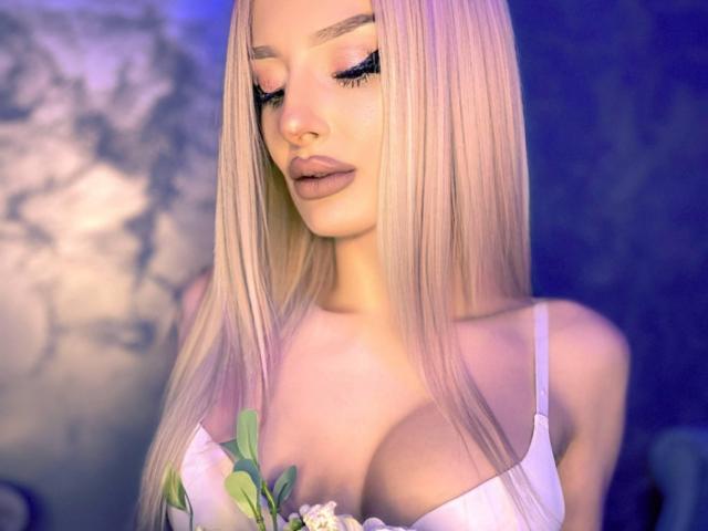 YaraPink - Live porn &amp; sex cam - 18556718