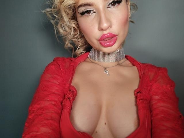 ElzaKom - Sexe cam en vivo - 18560458