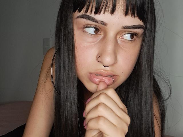 MiaSteele - Sexe cam en vivo - 18562750