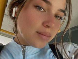 CelesteMitchell - Live porn &amp; sex cam - 18563042