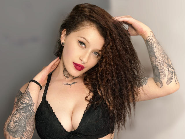 GinebraWayne - Live porn &amp; sex cam - 18564042