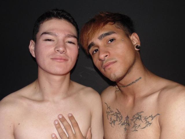 ConnorXFelix - Live porn &amp; sex cam - 18564438