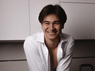 JamesParker - Live porn &amp; sex cam - 18566870