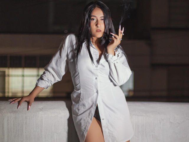 ElaRoose - Live porn &amp; sex cam - 18570346