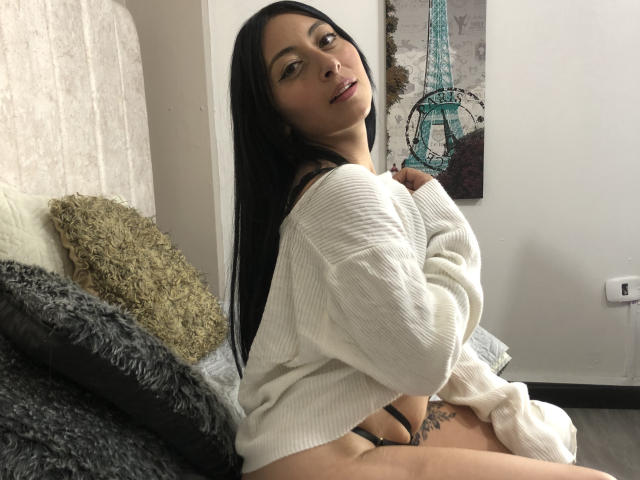 AbbyAdamns - сексуальная веб-камера в реальном времени - 18570562