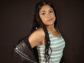 KrissWet - Live porn &amp; sex cam - 18575702