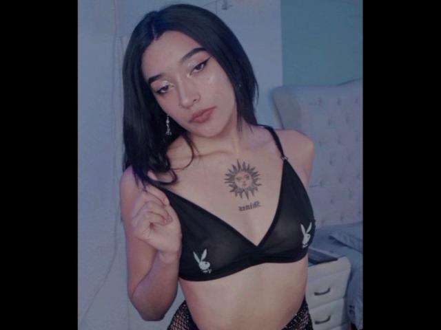 SalomeMille - Live sex cam - 18578390