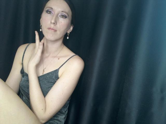 Ellaxe - Camera khiêu dâm &amp; quyến rũ trực tiếp - 18581398