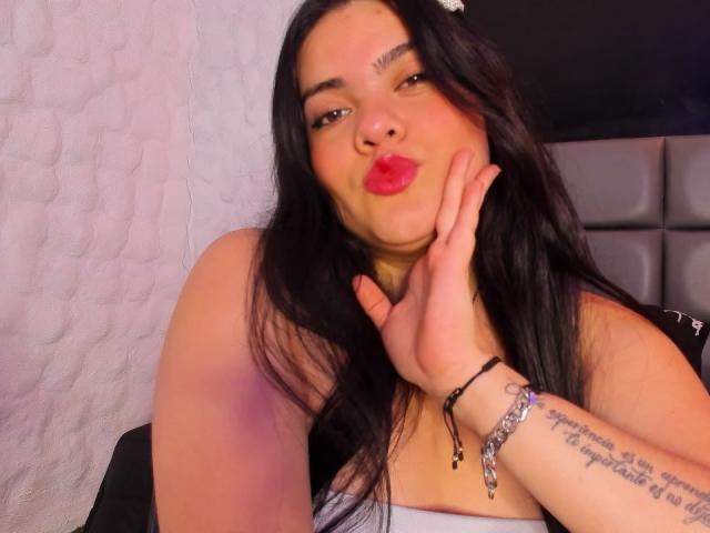 EvelynnSmiith - Live sexe cam - 18585070