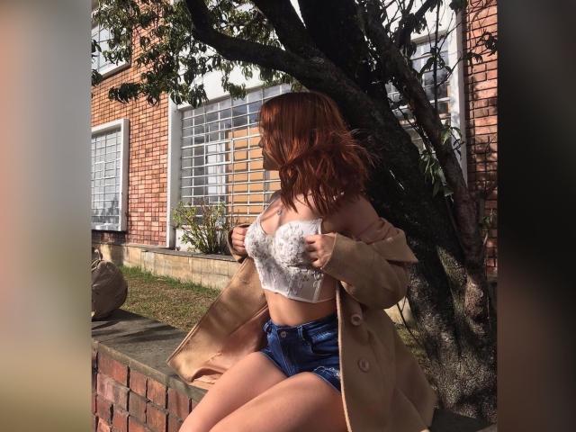 CandieSalas - פורנו בשידור חי ומצלמת סקס - 18585734