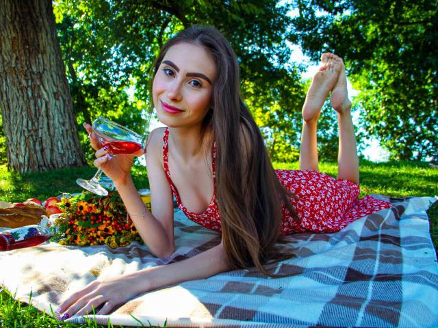 SaraQuincy - сексуальная веб-камера в реальном времени - 18587402