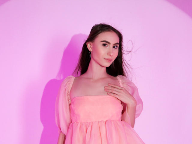 SaraQuincy - Camera khiêu dâm &amp; quyến rũ trực tiếp - 18587626