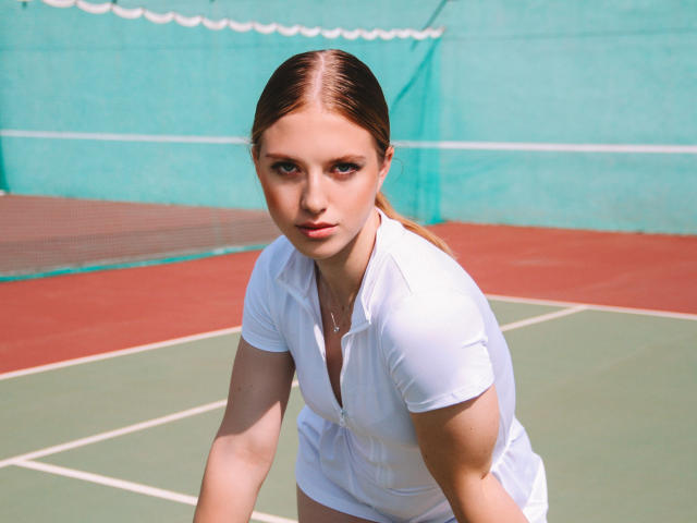 AgataDay - Live porn &amp; sex cam - 18590342