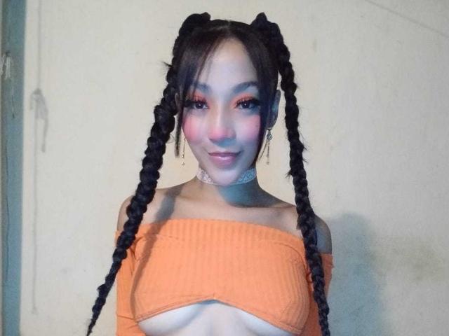 ZenyaGrey - Live porn &amp; sex cam - 18590882