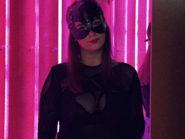 SkarletBloom - Live porn &amp; sex cam - 18591866