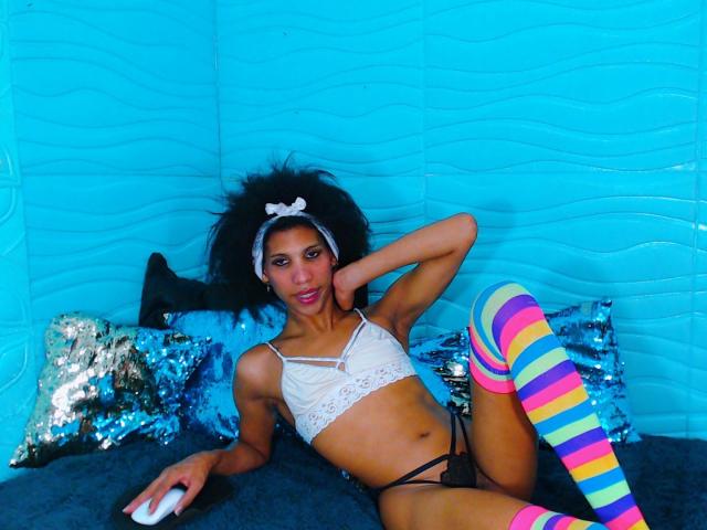 AlisonKarson - Live porno og sexkamera - 18594394