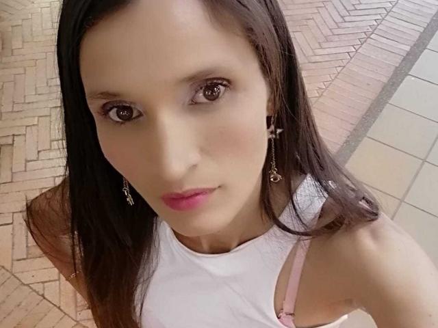 TifanyAndCamiloo - Live sexe cam - 18595962