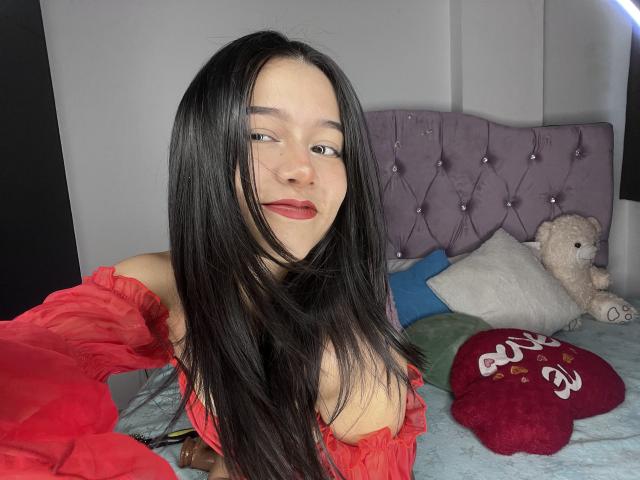 DeisyWest - Live sex cam - 18597658