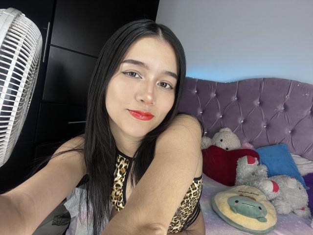 DeisyWest - Live porn &amp; sex cam - 18597710