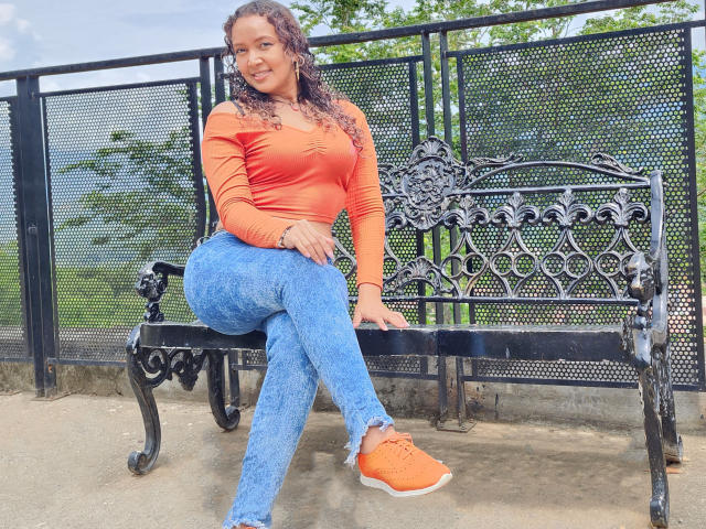 BetzabethMiller - Live porn &amp; sex cam - 18598806