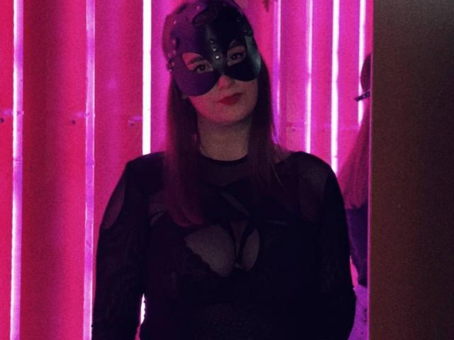 SkarletBloom - Live porn &amp; sex cam - 18600870