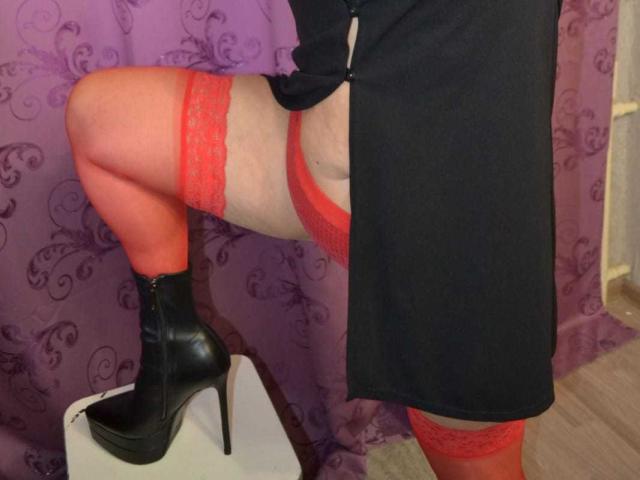 HelenaGloss - сексуальная веб-камера в реальном времени - 18602342