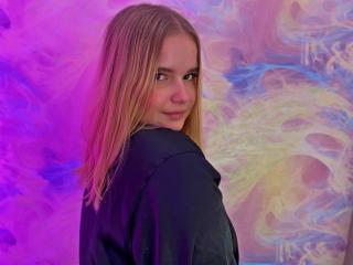 AdelSun - Live porn &amp; sex cam - 18605382