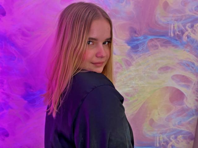 AdelSun - Live porn &amp; sex cam - 18605382