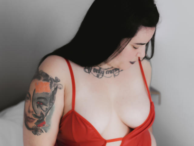 IvyKeyz - Live porn &amp; sex cam - 18606570