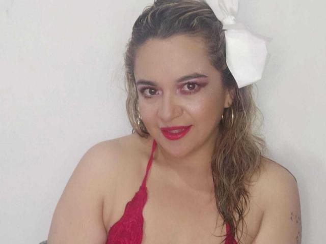 NaugthyCurvy - Live porn &amp; sex cam - 18612622